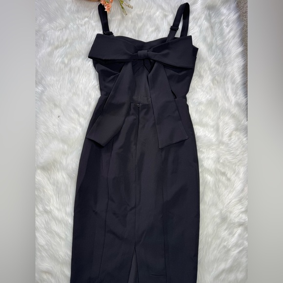 Black Halo Sybil Back Bow Cutout Sheath Dress black size 2 - Picture 6 of 6